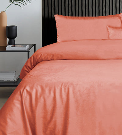 Luxury Pink Velvet Complete Bedding Set